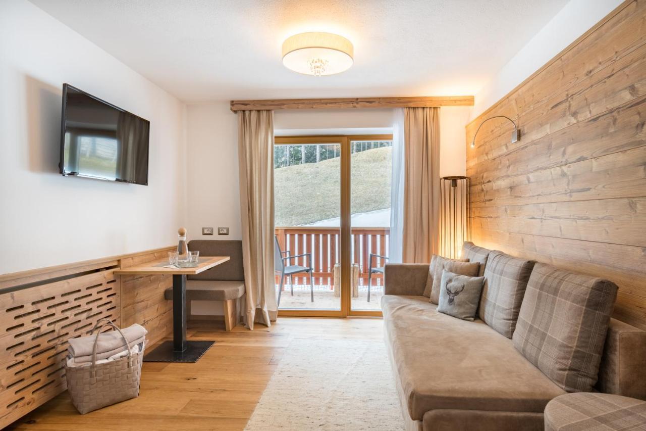Hotel Jaegerheim 3S Сельва-ди-Валь-Гардена Экстерьер фото