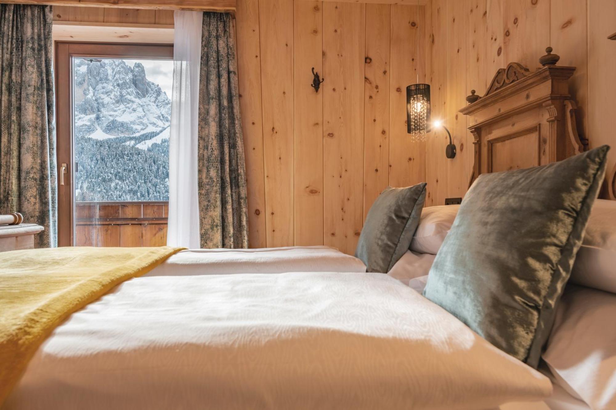 Hotel Jaegerheim 3S Сельва-ди-Валь-Гардена Экстерьер фото