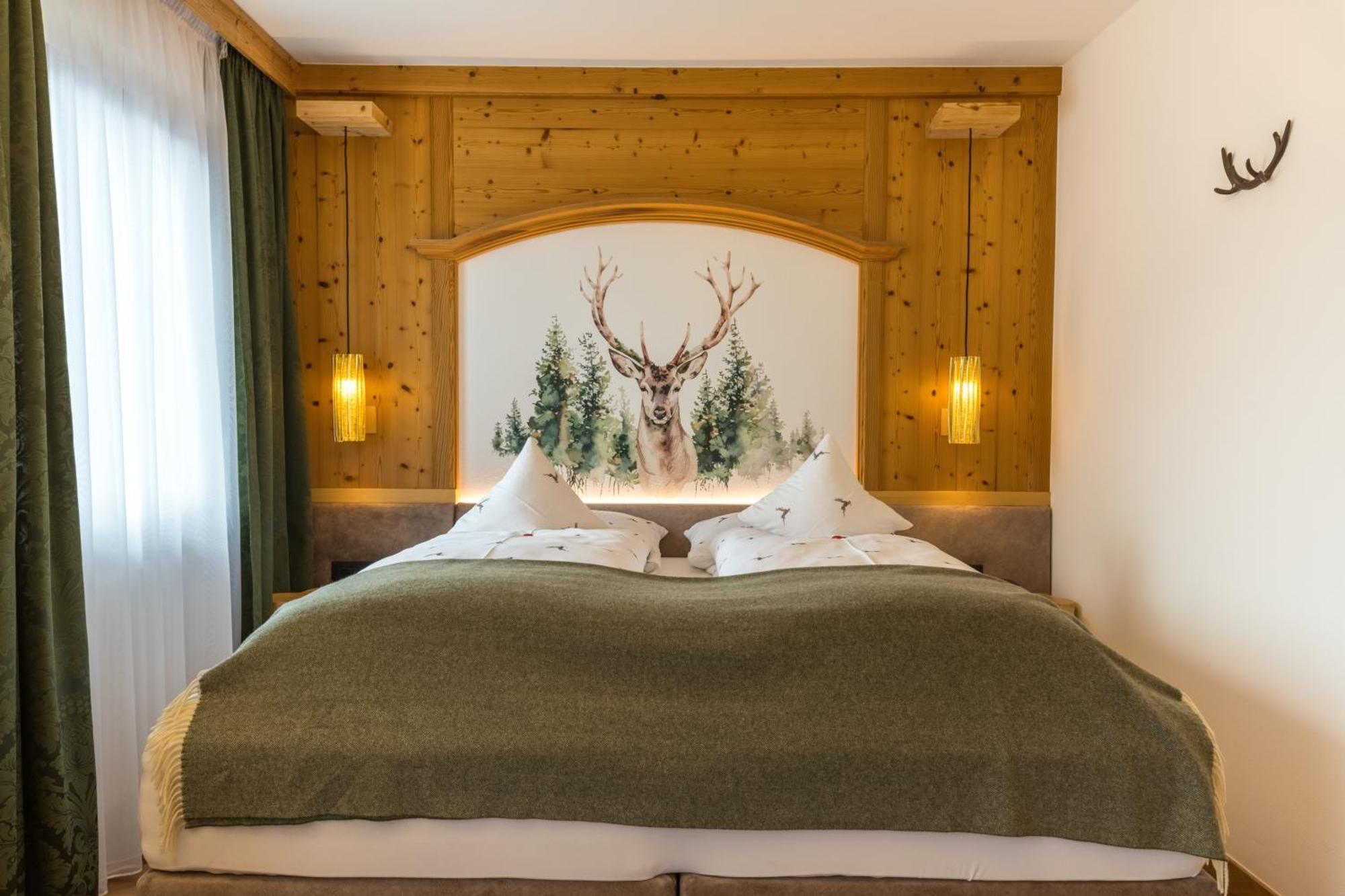 Hotel Jaegerheim 3S Сельва-ди-Валь-Гардена Экстерьер фото