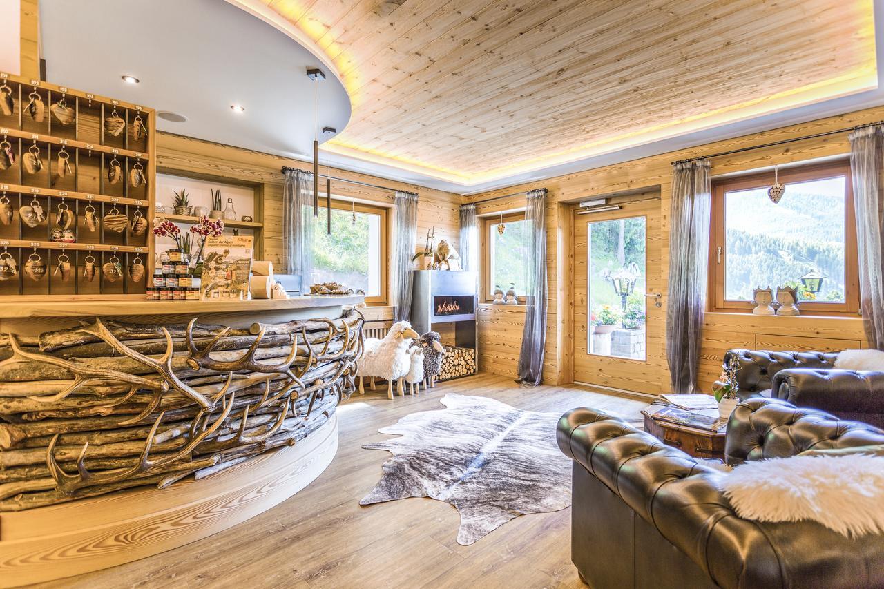 Hotel Jaegerheim 3S Сельва-ди-Валь-Гардена Экстерьер фото